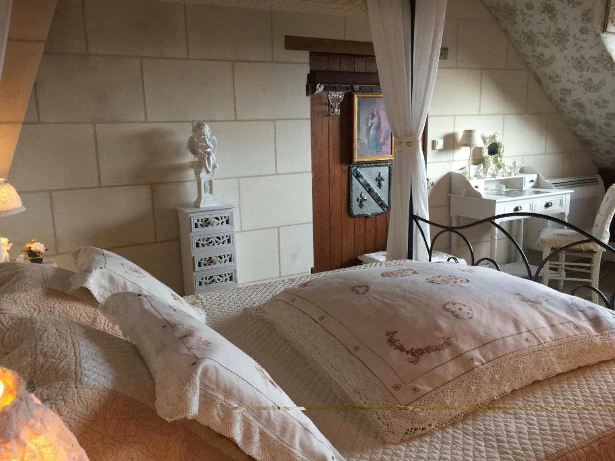 Bed and Breakfast Les Charmes Valençay Esterno foto