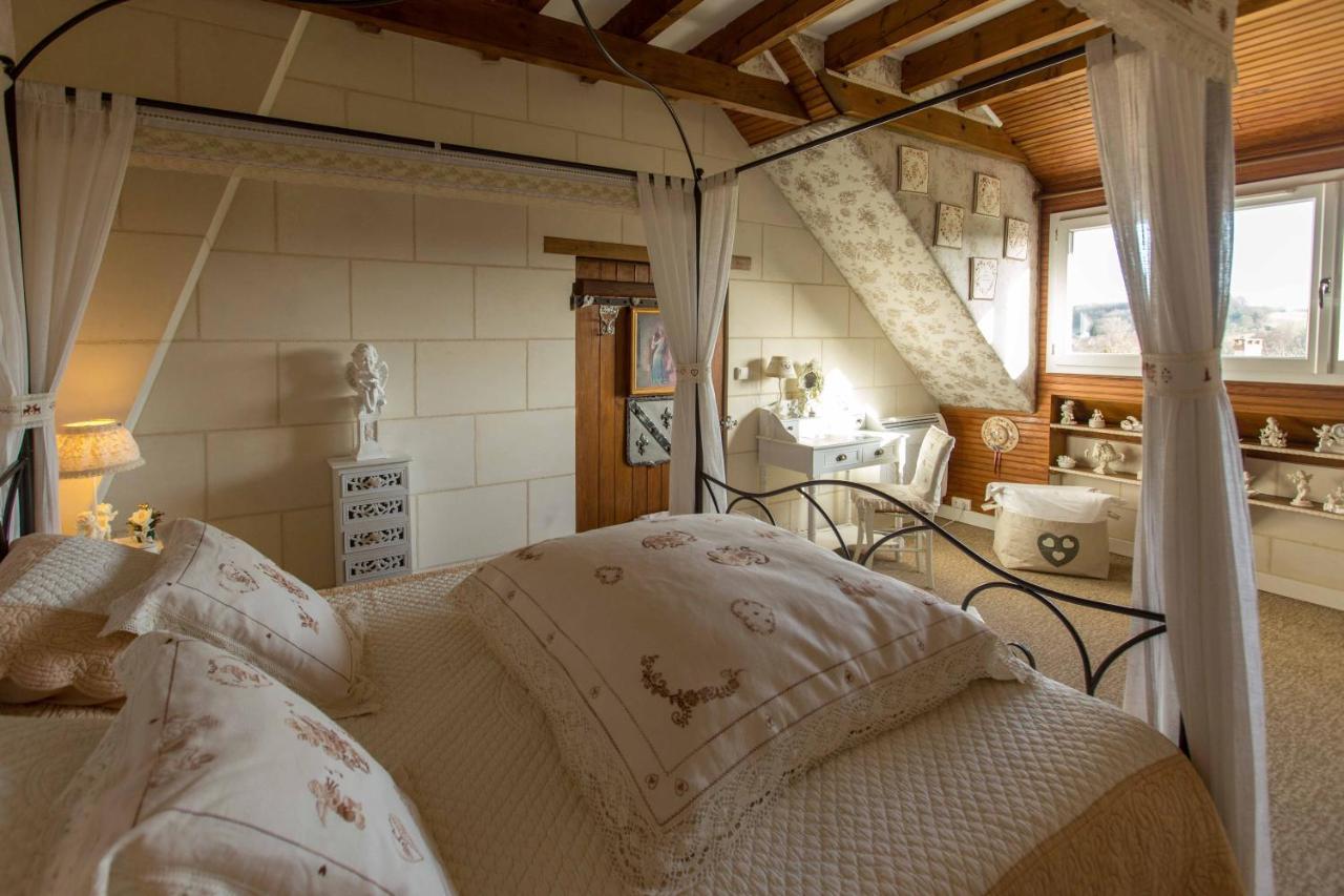 Bed and Breakfast Les Charmes Valençay Esterno foto